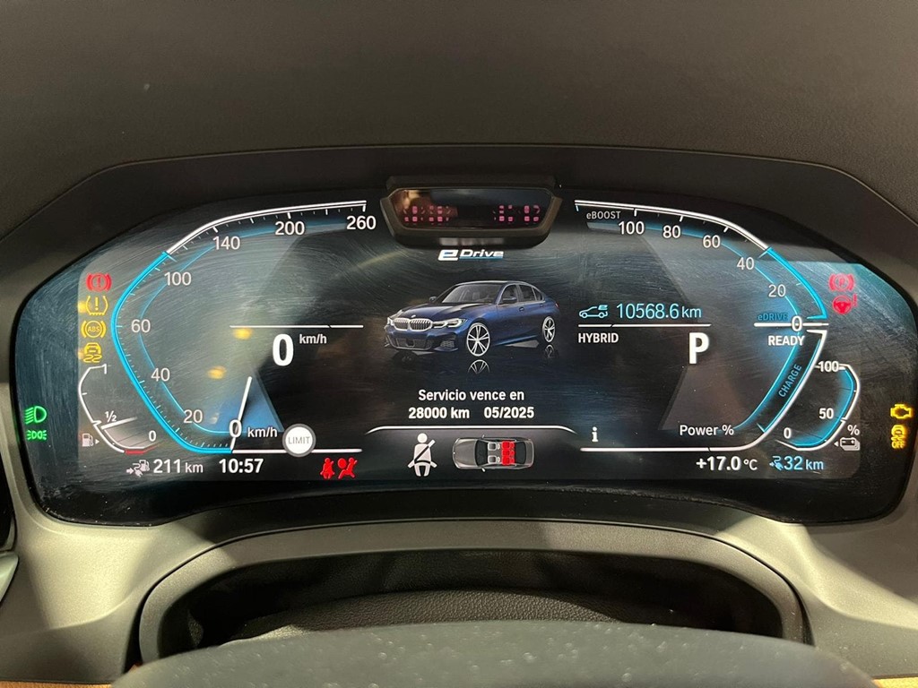 Foto 23 BMW SERIE 3 330e M SPORT 2.0 250CV AUT HÍBRIDO ENCHUFABLE