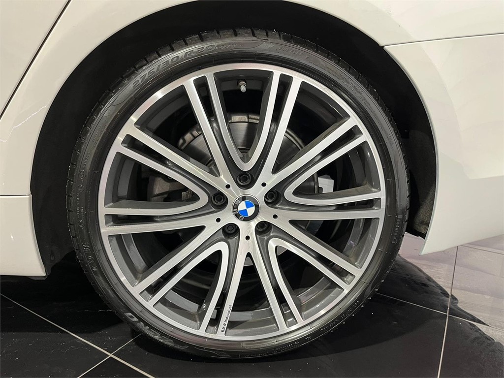 Foto 8 BMW Serie 5  2.0 520D TOURING 190cv