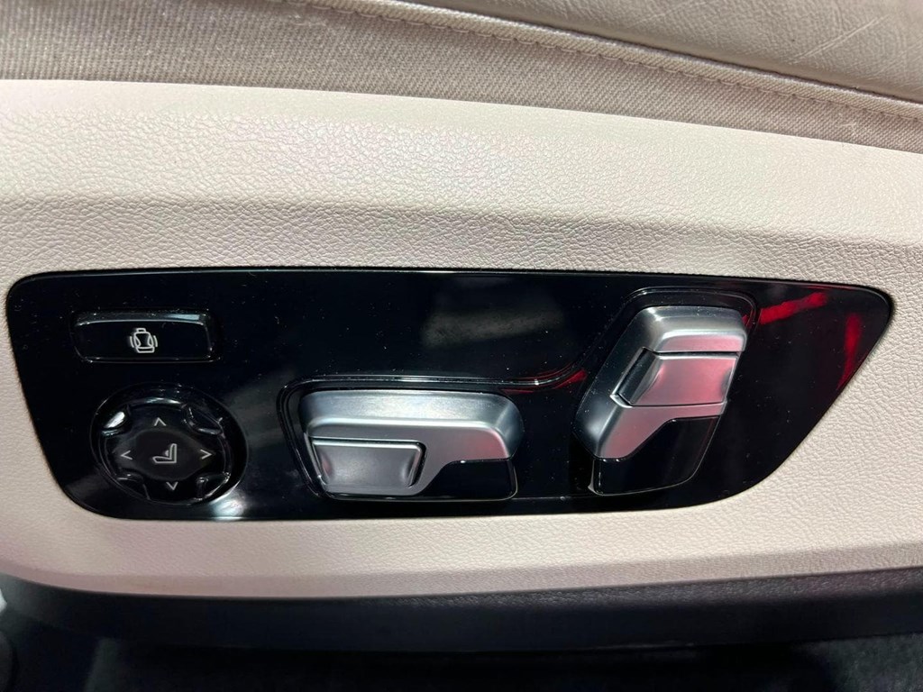 Foto 22 BMW X7 xDRIVE 40d