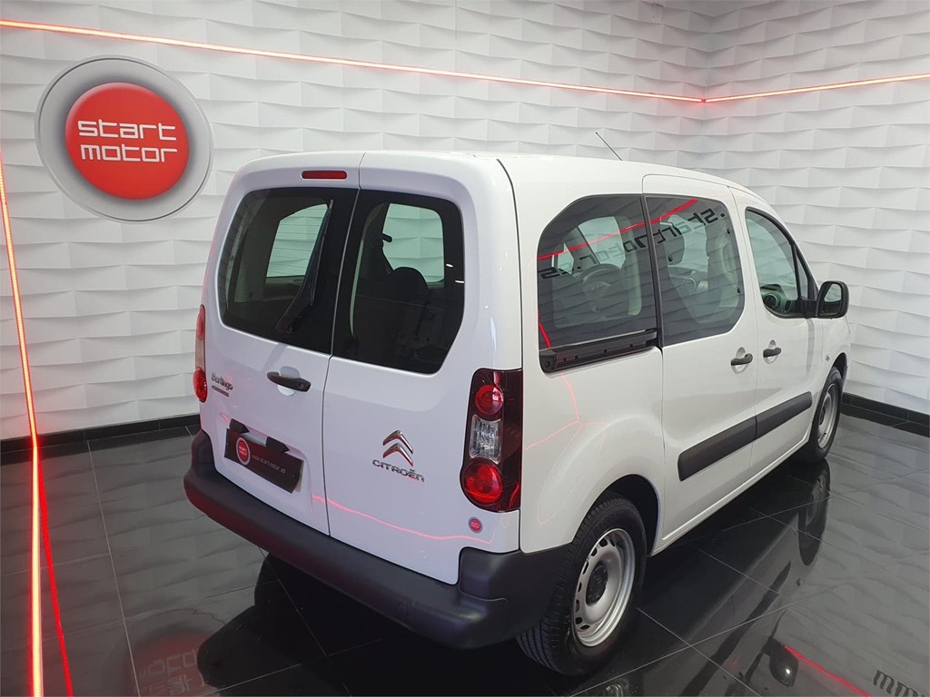 Foto 2 CITROEN BERLINGO COMBI LIVE EDITION 1.6 HDI 100CV