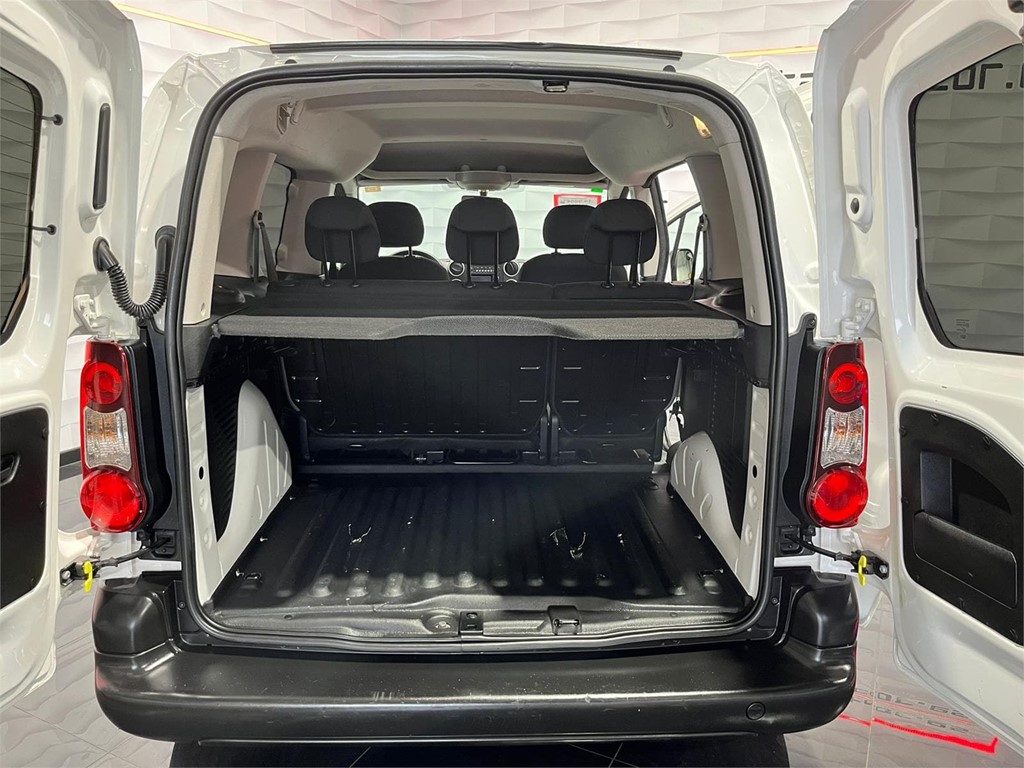 Foto 5 CITROEN BERLINGO COMBI LIVE EDITION  Talla M BlueHDi 1.6 100CV 