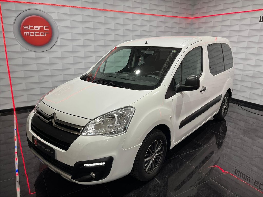 Foto 3 CITROEN Berlingo Talla M BlueHDi 100 LIVE