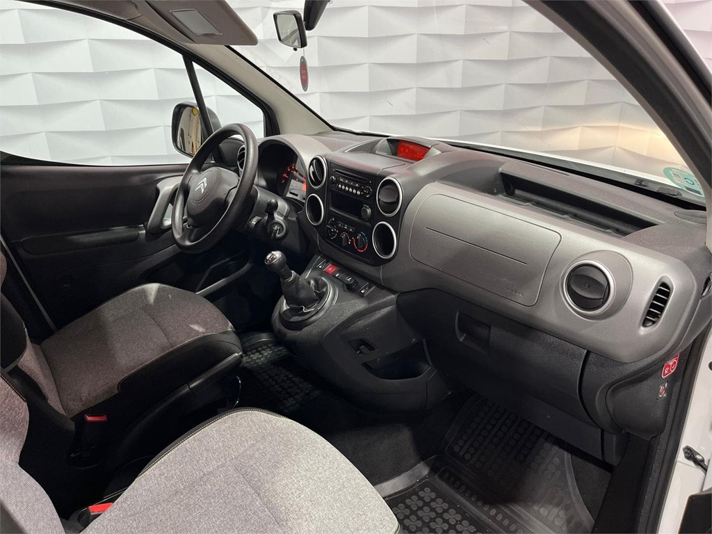 Foto 7 CITROEN Berlingo Talla M BlueHDi 100 LIVE