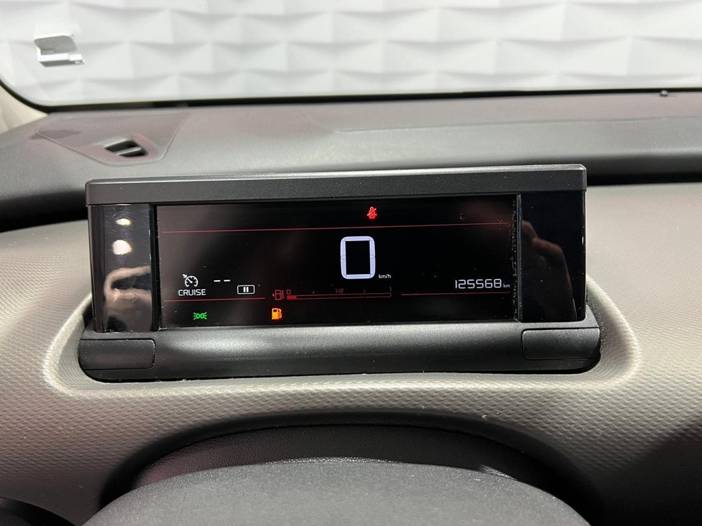 Foto 10 CITROEN C4 CACTUS BLUEHDI 100
