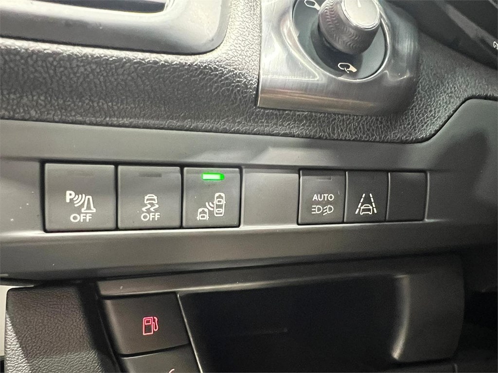 Foto 16 CITROEN DS5 SPORT 2.0 163CV HIBRIDO 