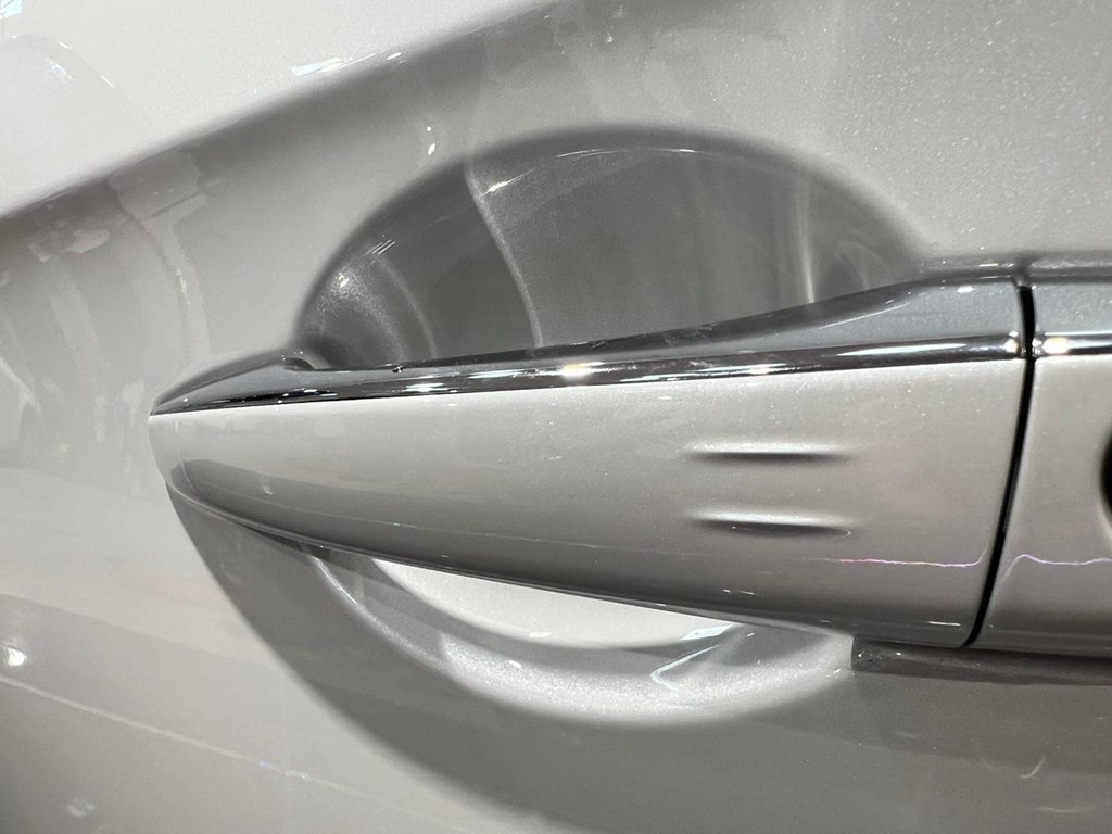 Foto 25 CITROEN DS5 SPORT 2.0 163CV HIBRIDO 