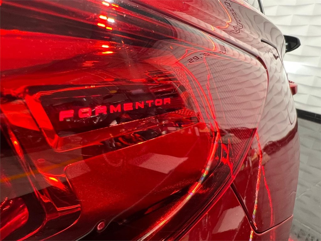 Foto 6 CUPRA FORMENTOR 1.4 E-HYBRID VZ 204CV DSG HÍBRIDO ENCHUCHABLE