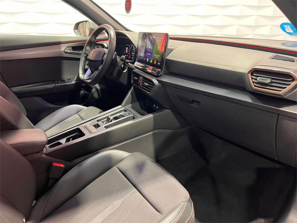 Foto 9 CUPRA FORMENTOR 1.4 E-HYBRID VZ 204CV DSG HÍBRIDO ENCHUCHABLE