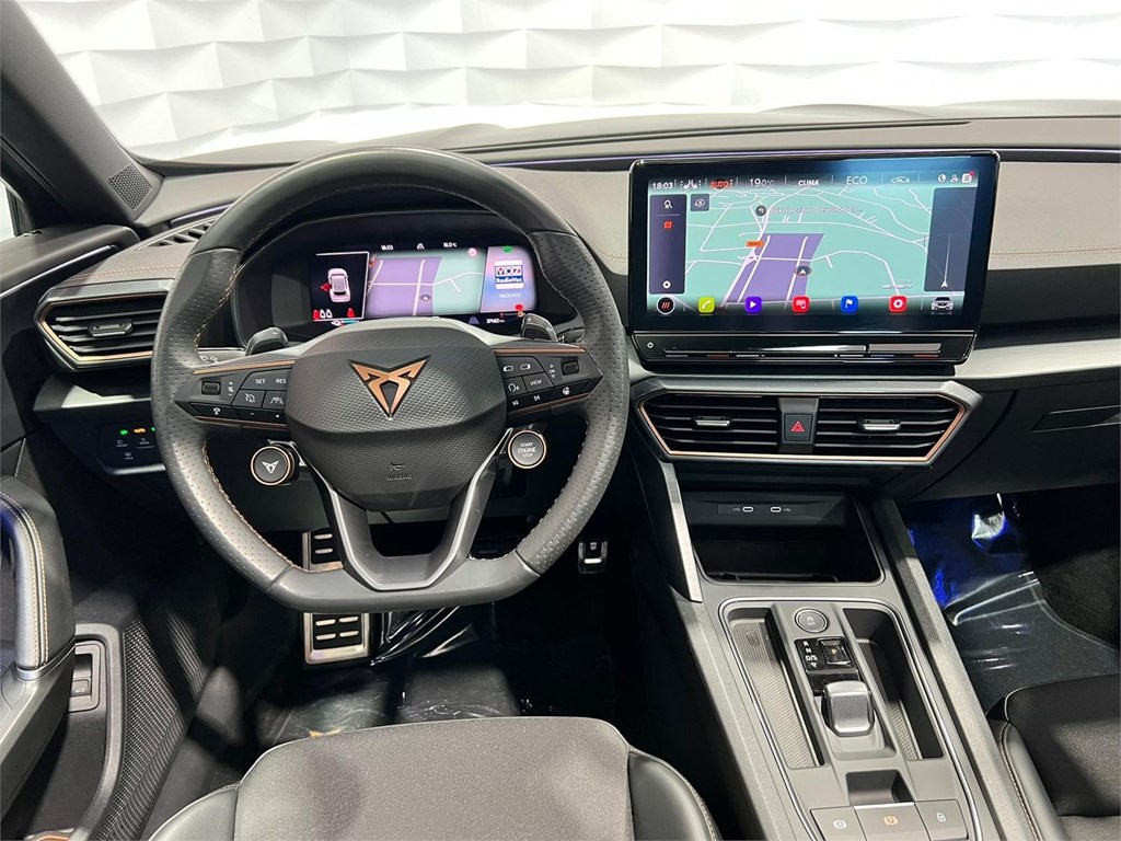 Foto 9 CUPRA FORMENTOR 1.4 E-HYBRID VZ 245CV DSG HÍBRIDO ENCHUCHABLE