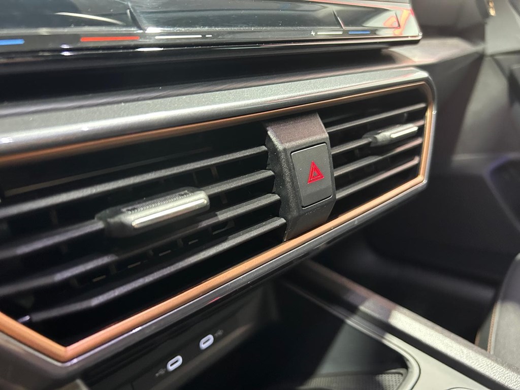 Foto 15 CUPRA FORMENTOR 1.5 TSI 150CV DSG