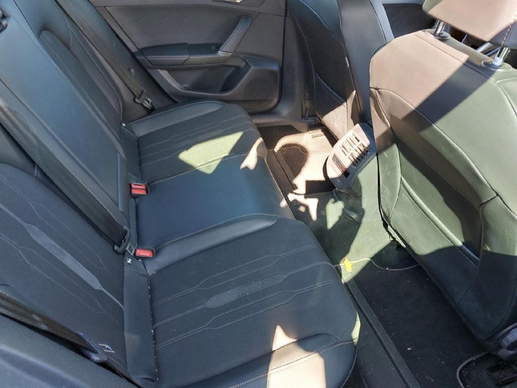 Foto 5 CUPRA FORMENTOR VZ 1.4 HIBRIDO ENCHUFABLE 245CV