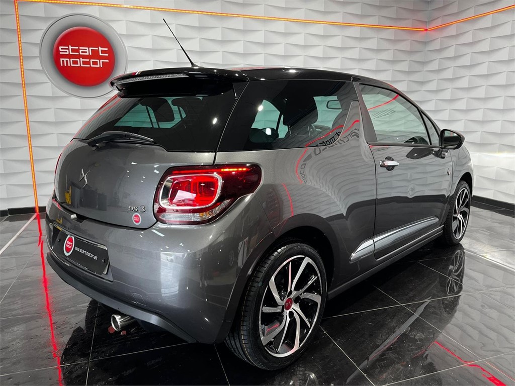 Foto 5 DS3 PERFORMANCE LINE 1.2 110CV AUTOMATICO