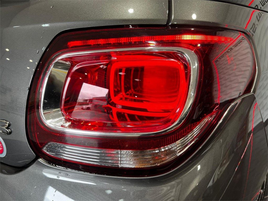 Foto 9 DS3 PERFORMANCE LINE 1.2 110CV AUTOMATICO