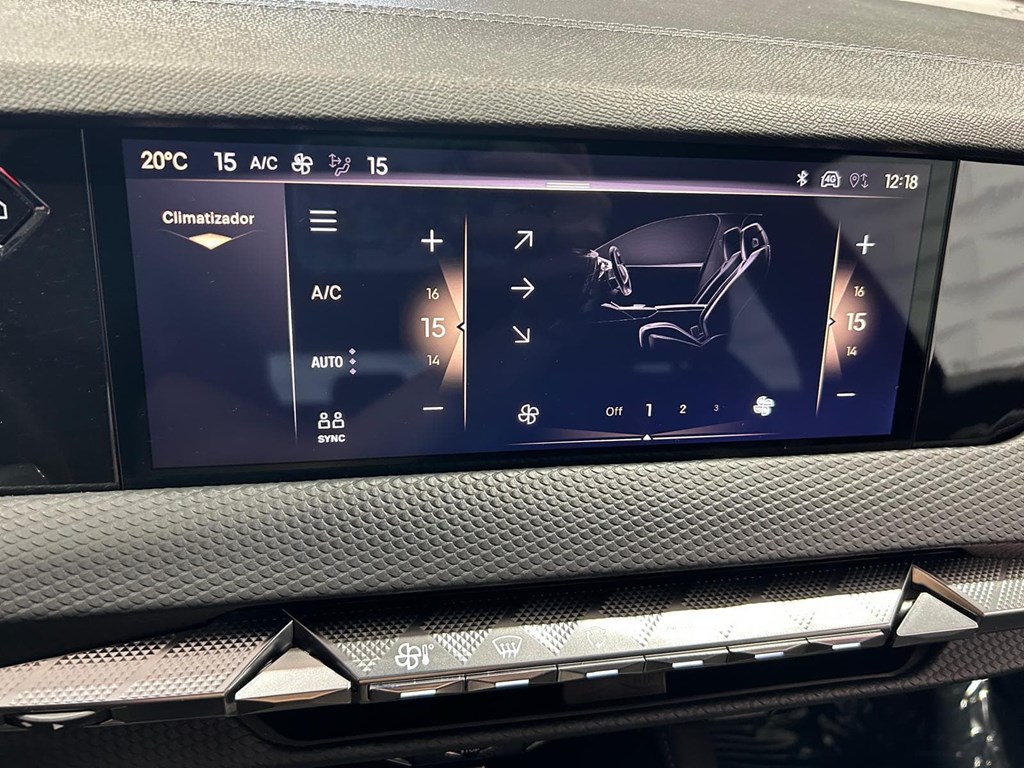 Foto 12 DS4 TROCADERO BLUEHDI 130CV AUTO