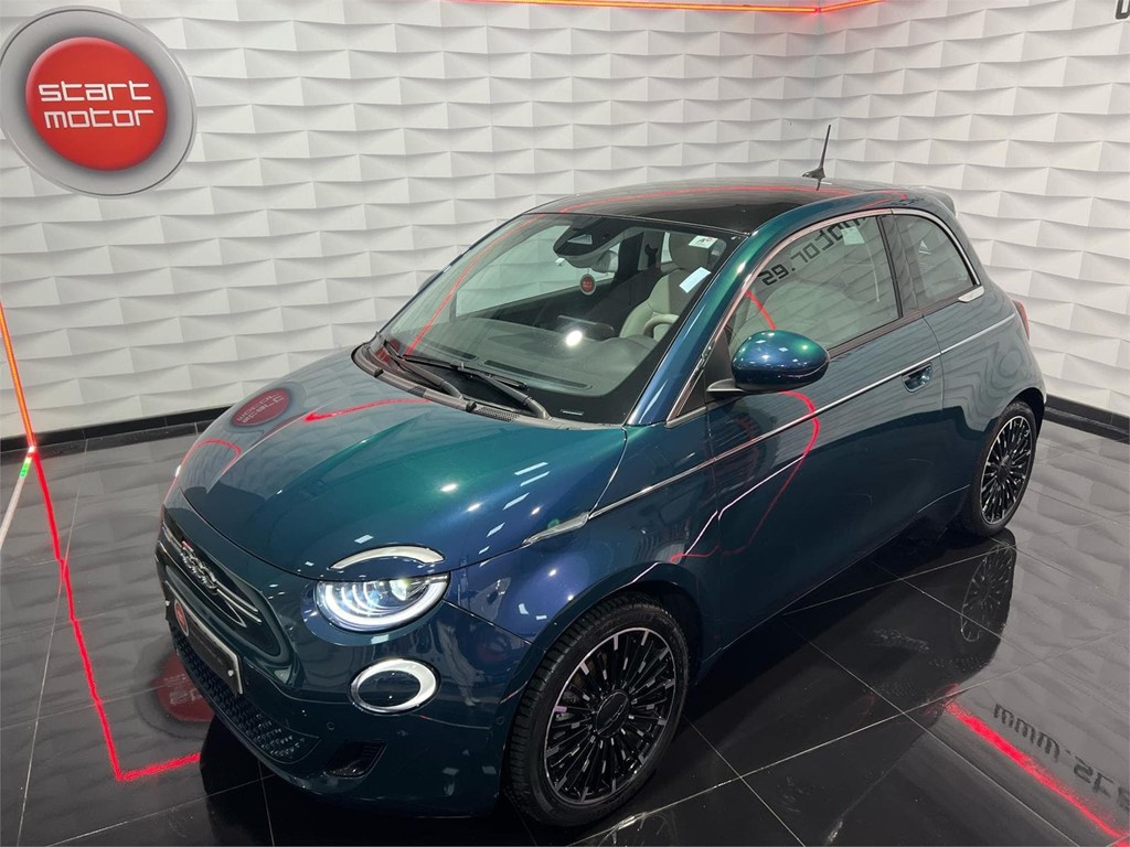 Foto 2 FIAT 500e LA PRIMA 118CV 320KM 