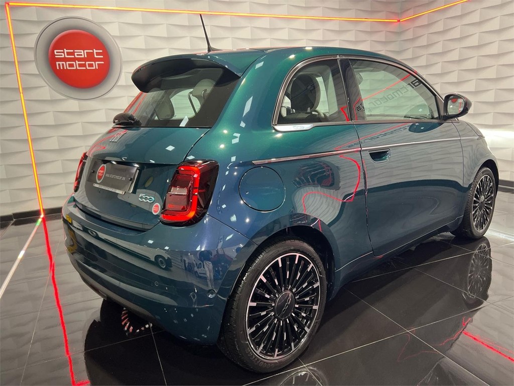 Foto 5 FIAT 500e LA PRIMA 118CV 320KM 