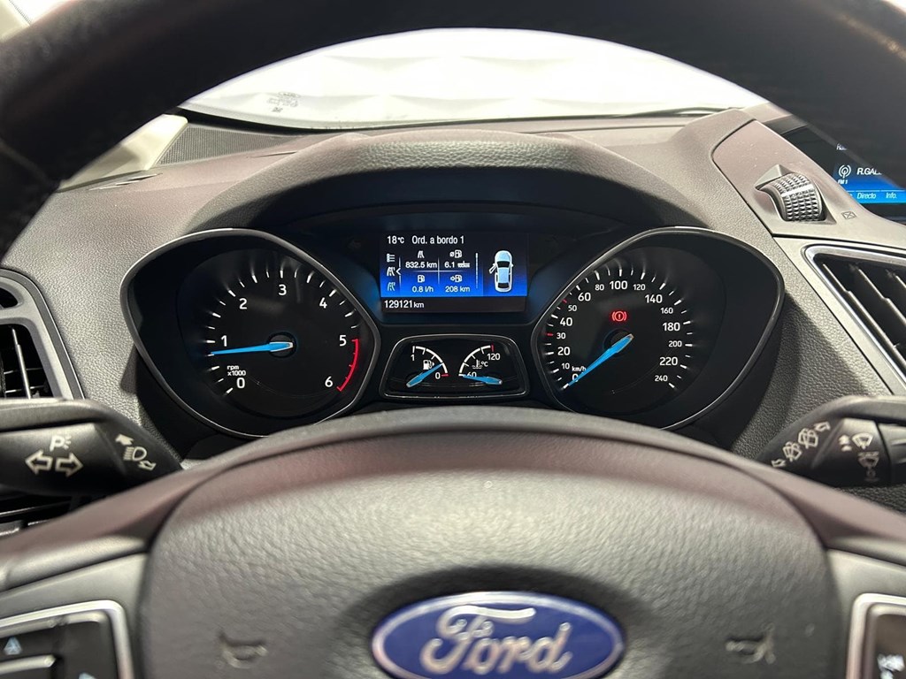 Foto 10 FORD C-MAX TREND PLUS  TDCI 1.5 120CV