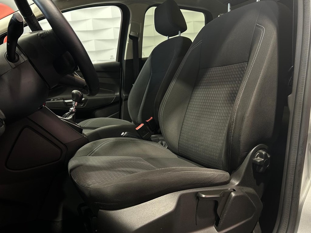 Foto 12 FORD C-MAX TREND PLUS  TDCI 1.5 120CV