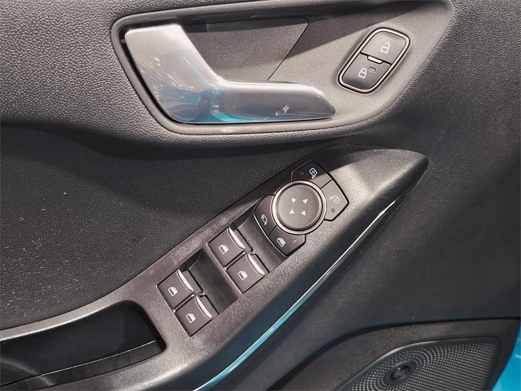 Foto 22 FORD FIESTA TITANIUM 1.5 TDCI 85CV