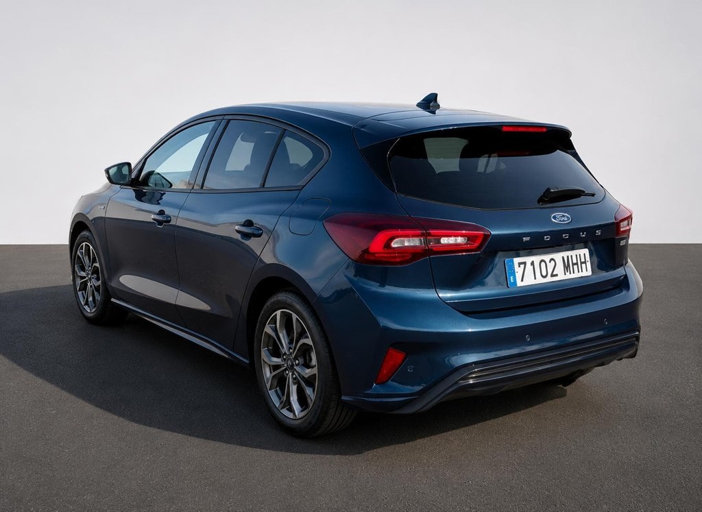 Foto 2 FORD FOCUS 1.0 Ecoboost MHEV 155cv ST-Line
