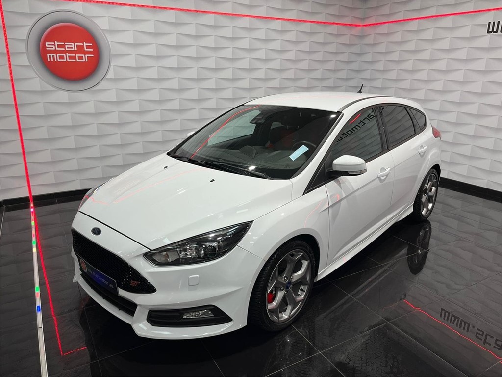 Foto 3 FORD FOCUS 2.0 EcoBoost ST 250cv