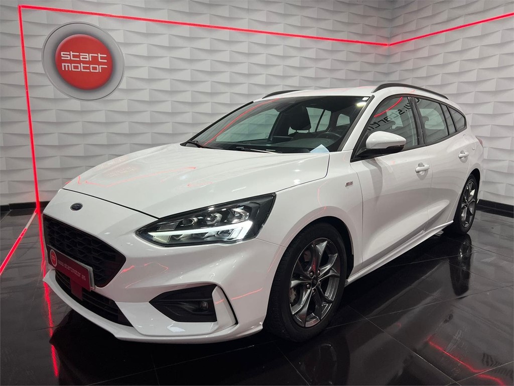 Foto 1 FORD FOCUS FAMILIAR 2.0 ECOBLUE 150CV ST-LINE AUTO SPORTBR