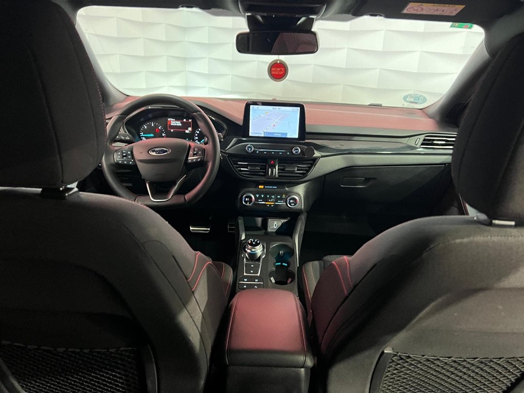 Foto 10 FORD FOCUS SPORTBREAK ST-LINE 2.0 ECOBLUE 150CV AT8