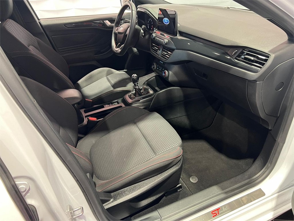 Foto 7 FORD FOCUS ST-LINE 1.0 ECOBOOST 125CV