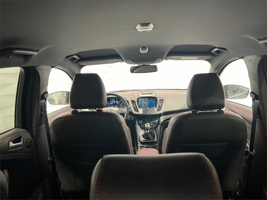 Foto 10 FORD KUGA 2.0 TDCI 4X2 ASS ST-LINE 150CV