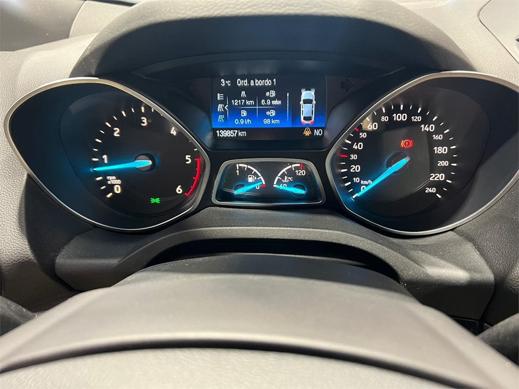 Foto 16 FORD KUGA 2.0 TDCI 4X2 ASS ST-LINE 150CV