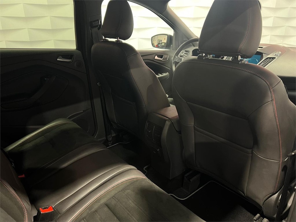 Foto 9 FORD KUGA 2.0 TDCI 4X2 ASS ST-LINE 150CV