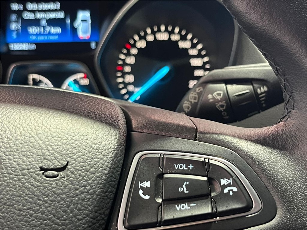 Foto 11 FORD KUGA 2.0 TDCI 4x2 TITANIUM