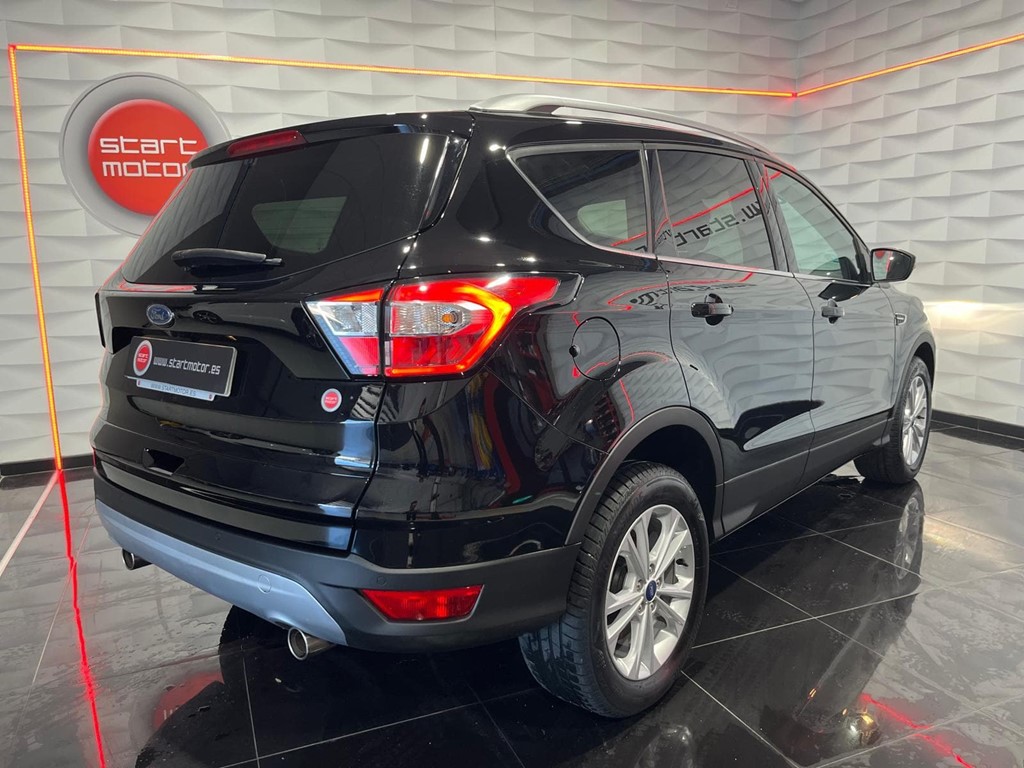 Foto 4 FORD KUGA 2.0 TDCI 4x2 TITANIUM