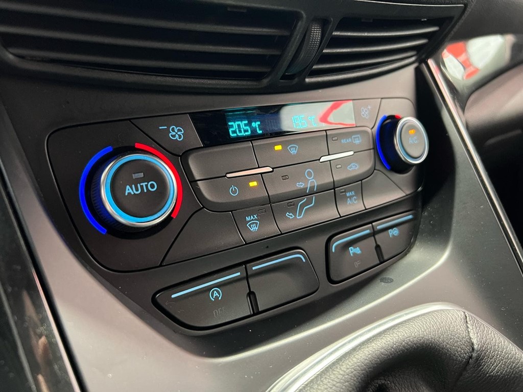 Foto 19 FORD KUGA ST LINE 2.0 TDCI 150CV