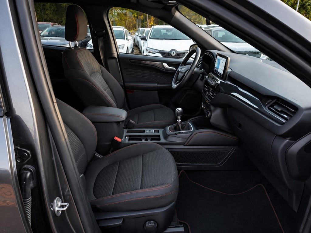 Foto 6 FORD KUGA ST-LINW 1.5T EcoBOOST 150CV