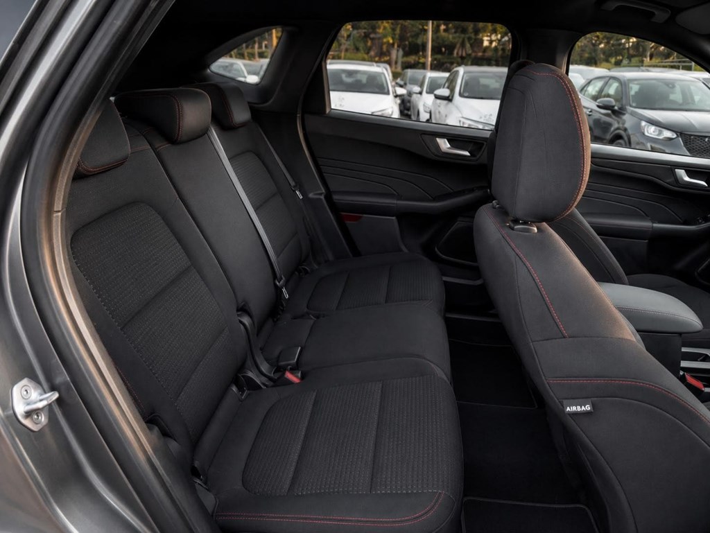 Foto 7 FORD KUGA ST-LINW 1.5T EcoBOOST 150CV