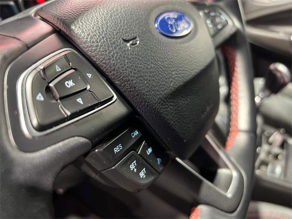 Foto 9 FORD KUGA  TDCI 4X2 ASS ST-LINE 