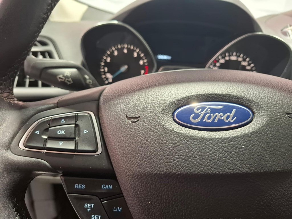 Foto 12 FORD KUGA TREND + 1.5 ECOBOOST 120CV MT6