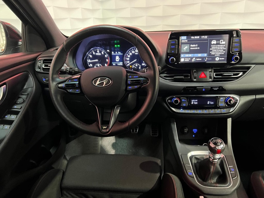 Foto 11 HYUNDAI I30 1.5 TGDI 48V N-LINE FASTBACK