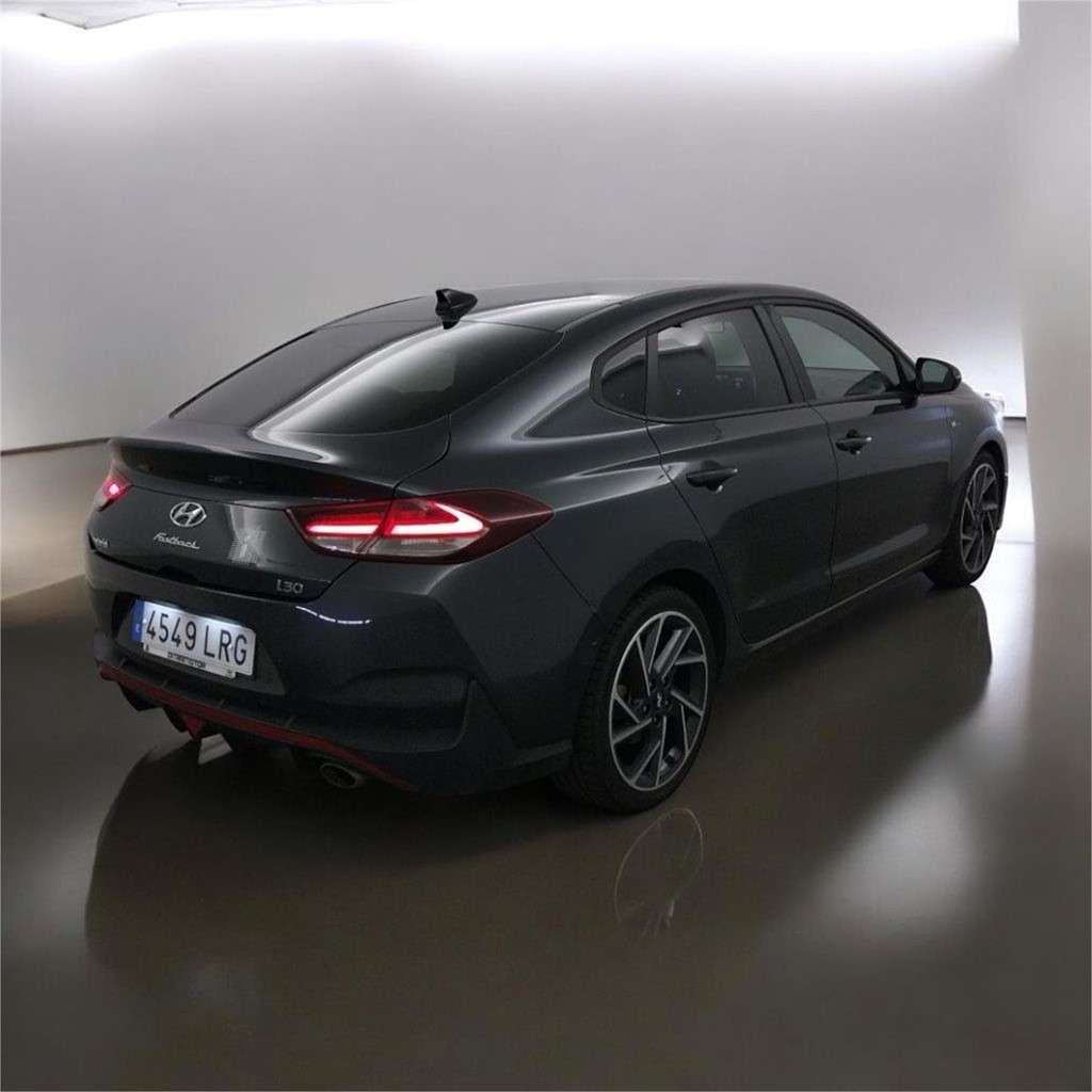 Foto 4 HYUNDAI I30 1.5 TGDI 48V N-LINE FASTBACK