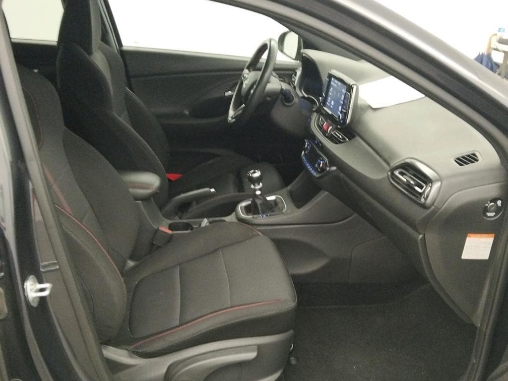 Foto 5 HYUNDAI I30 1.5 TGDI 48V N-LINE FASTBACK