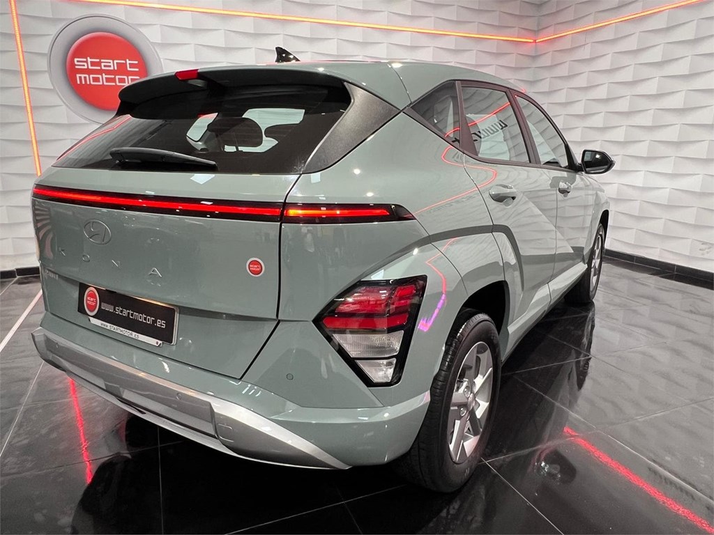 Foto 3 HYUNDAI KONA 1.0 TGDI 120CV MAXX