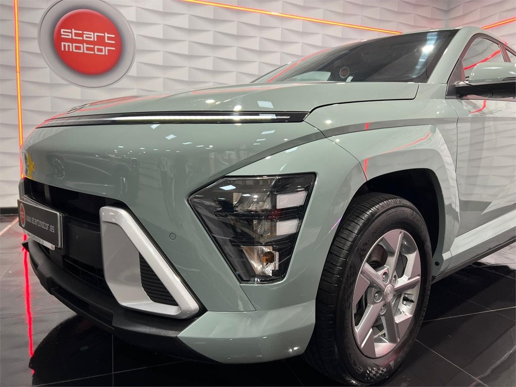 Foto 4 HYUNDAI KONA 1.0 TGDI 120CV MAXX