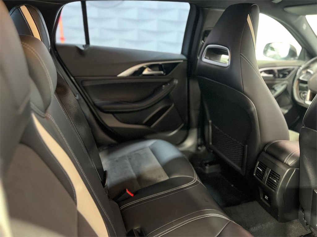 Foto 14 INFINITI Q30S 2.2D 170CV
