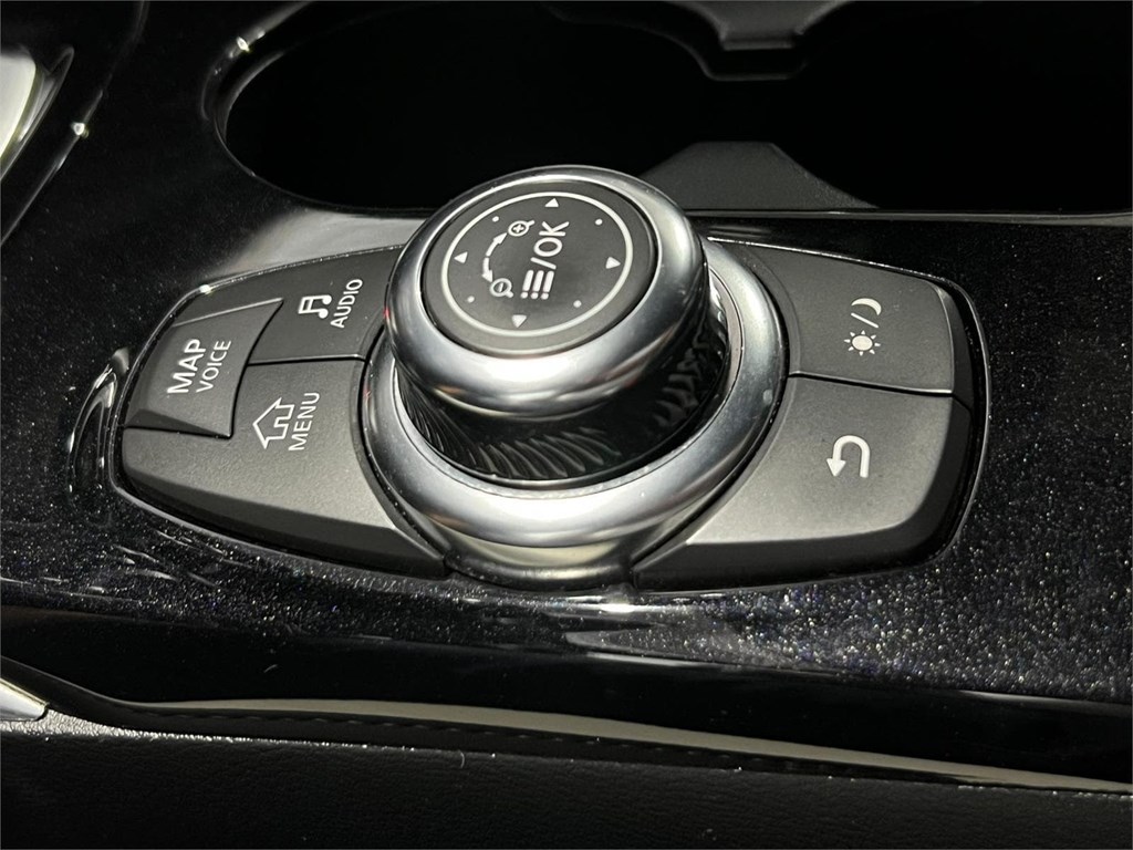 Foto 22 INFINITI Q30S 2.2D 170CV