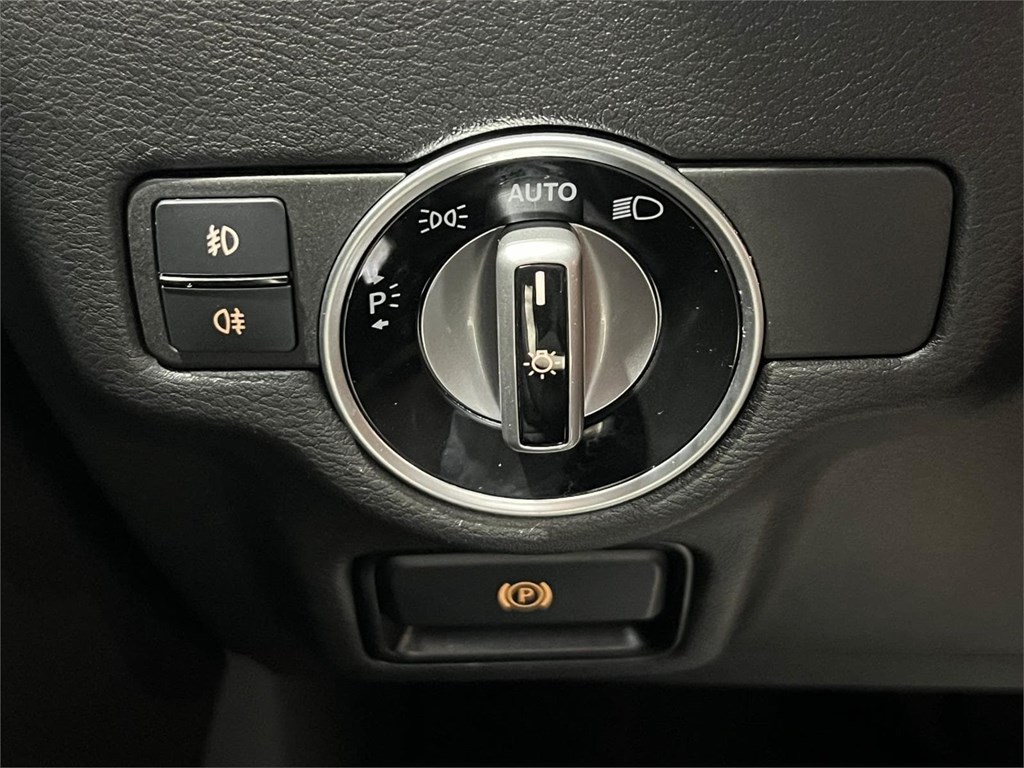 Foto 25 INFINITI Q30S 2.2D 170CV