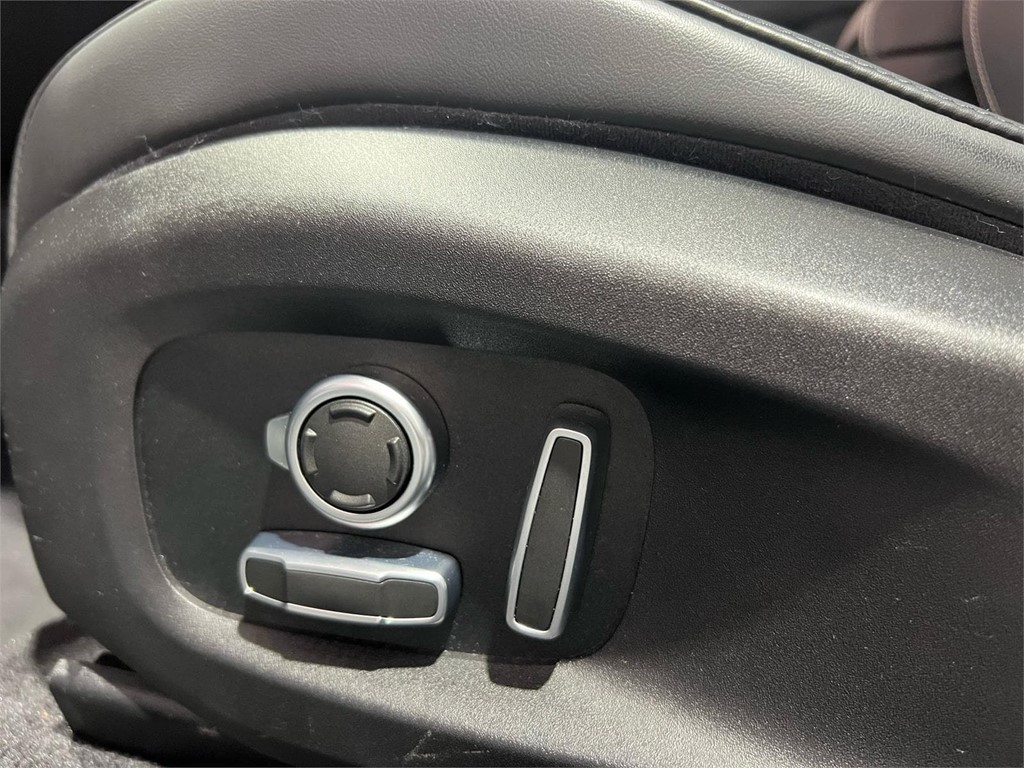 Foto 27 JAGUAR I-PACE EV400 HSE 4WD