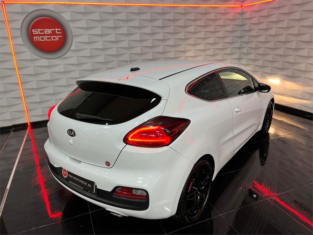 Foto 3 KIA CEED 1.6 136CV