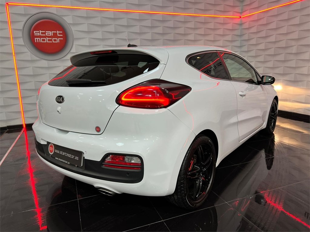 Foto 4 KIA CEED 1.6 136CV