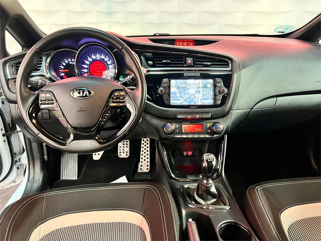 Foto 7 KIA CEED 1.6 136CV